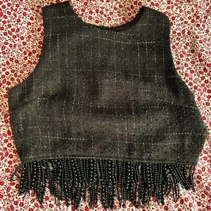 Petal & Pup top 🖤